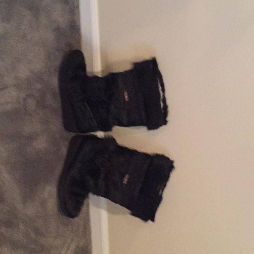 Technical Italian winter boots